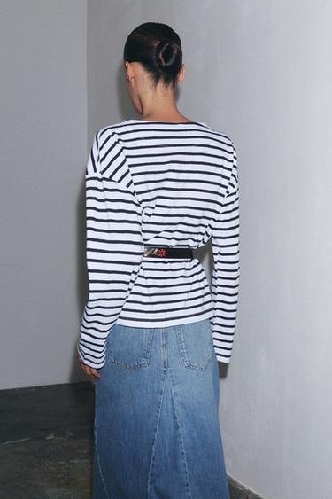 T-SHIRT À MANCHES LONGUES RAYÉ - Bleu / Blanc de Zara - Image 3