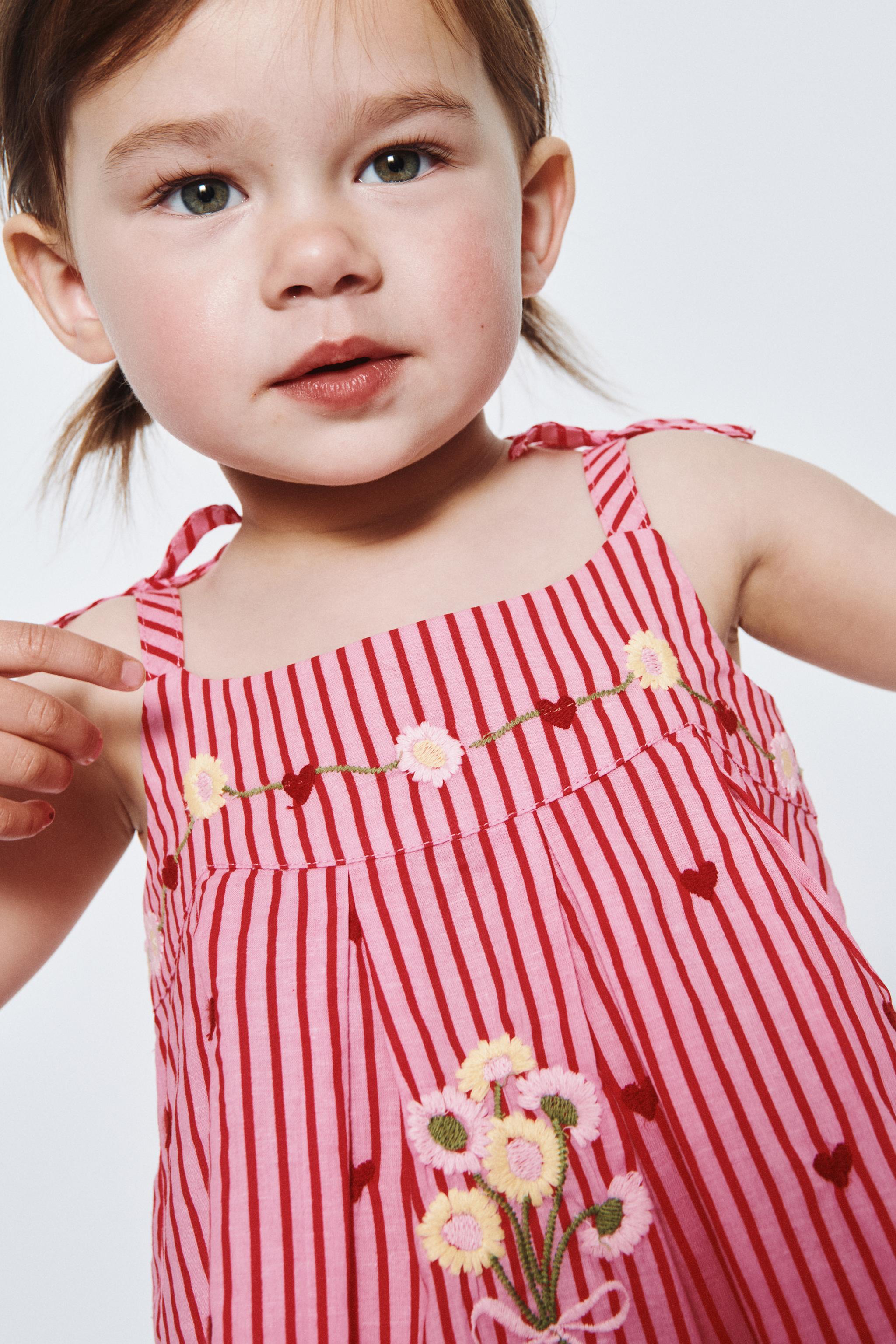ピピロッタ ザラ ネクスト キッズ 秋冬セット130cm SISSEL EDELBO X ZARA KIDS ストライプ＆刺繍ワンピース＆ショーツ