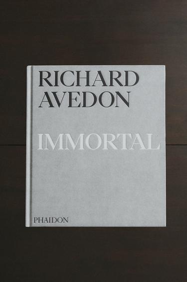 RICHARD AVEDON IMMORTAL BOOK (ENGLISH) - Grey by Zara - Image 4