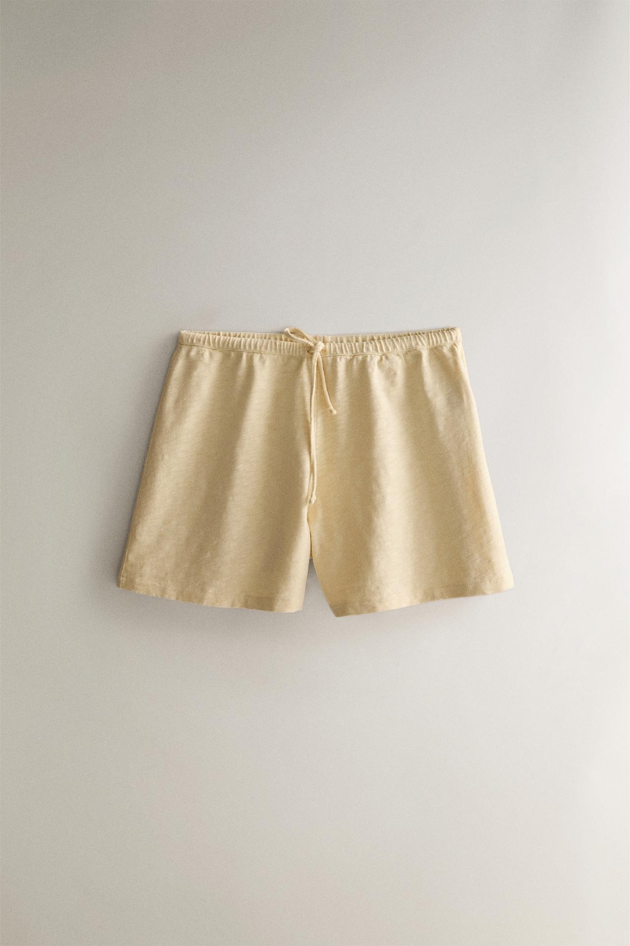 COTTON SHORTS — Light yellow