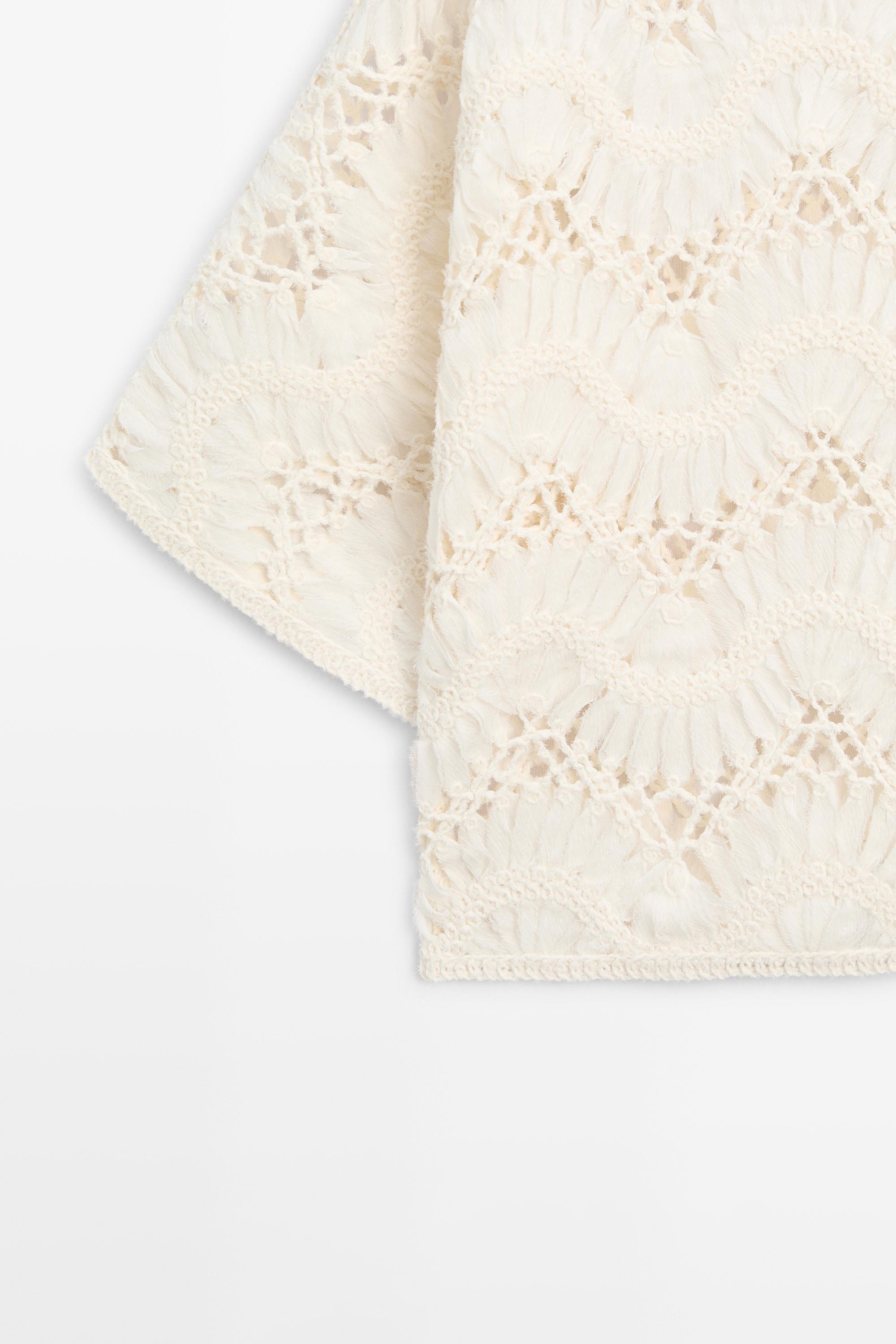 Top en crochet manches courtes