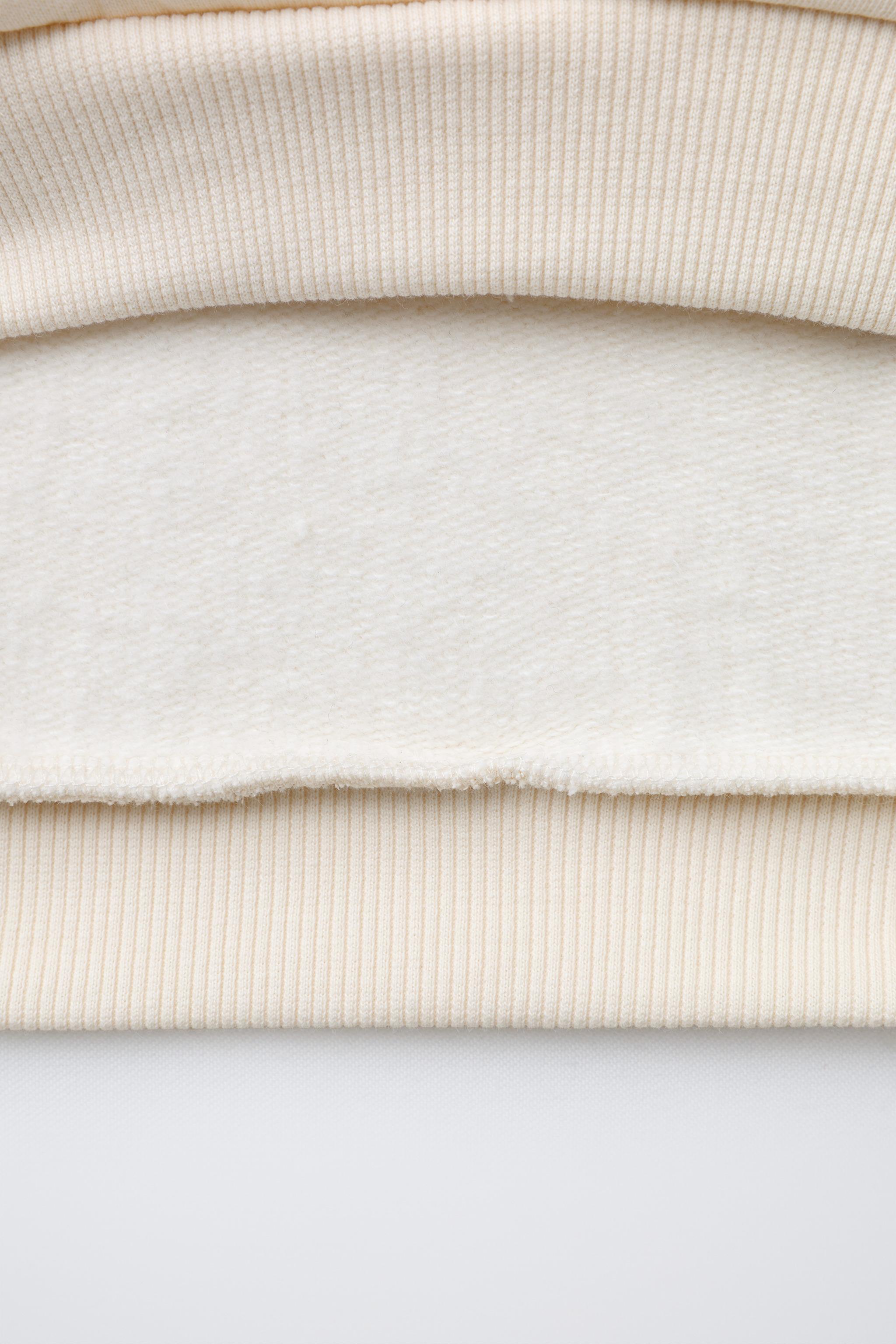 COLOR BLOCK BEAR SWEATSHIRT AND JOGGER PANTS SET