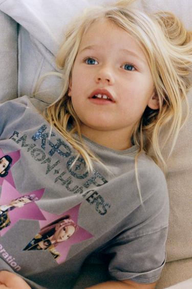 6-14 ЛЕТ/ПИЖАМА KPOP DEMON HUNTERS™ NETFLIX © — РОЗОВЫЙ от Zara