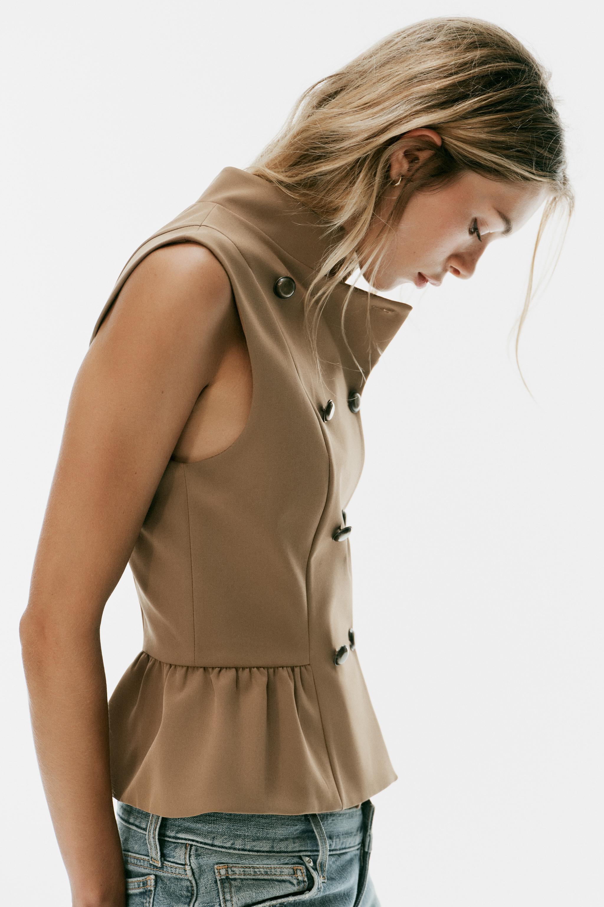 Женские жилеты Zara PEPLUM BUTTON VEST TOP — фото 4