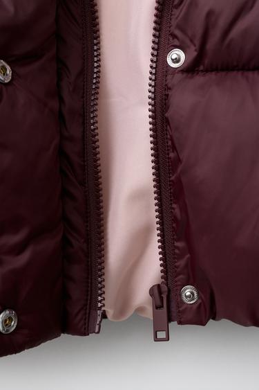BLOUSON MATELASSÉ À CAPUCHE DÉPERLANT - Bordeaux de Zara - Image 6