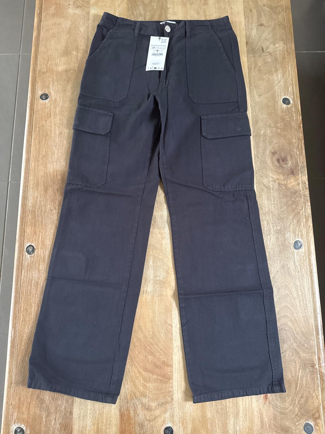 HIGH-RISE STRAIGHT-FIT TRF CARGO TROUSERS