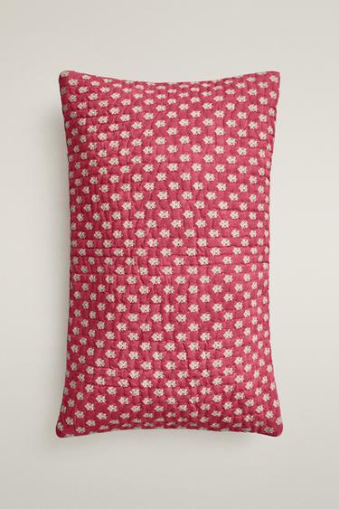 FLORAL COTTON CUSHION COVER | KATHARINE POLE - Red by Zara