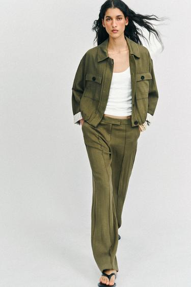 VESTE COURTE MANCHES RETROUSSÉES - Kaki de Zara - Image 1