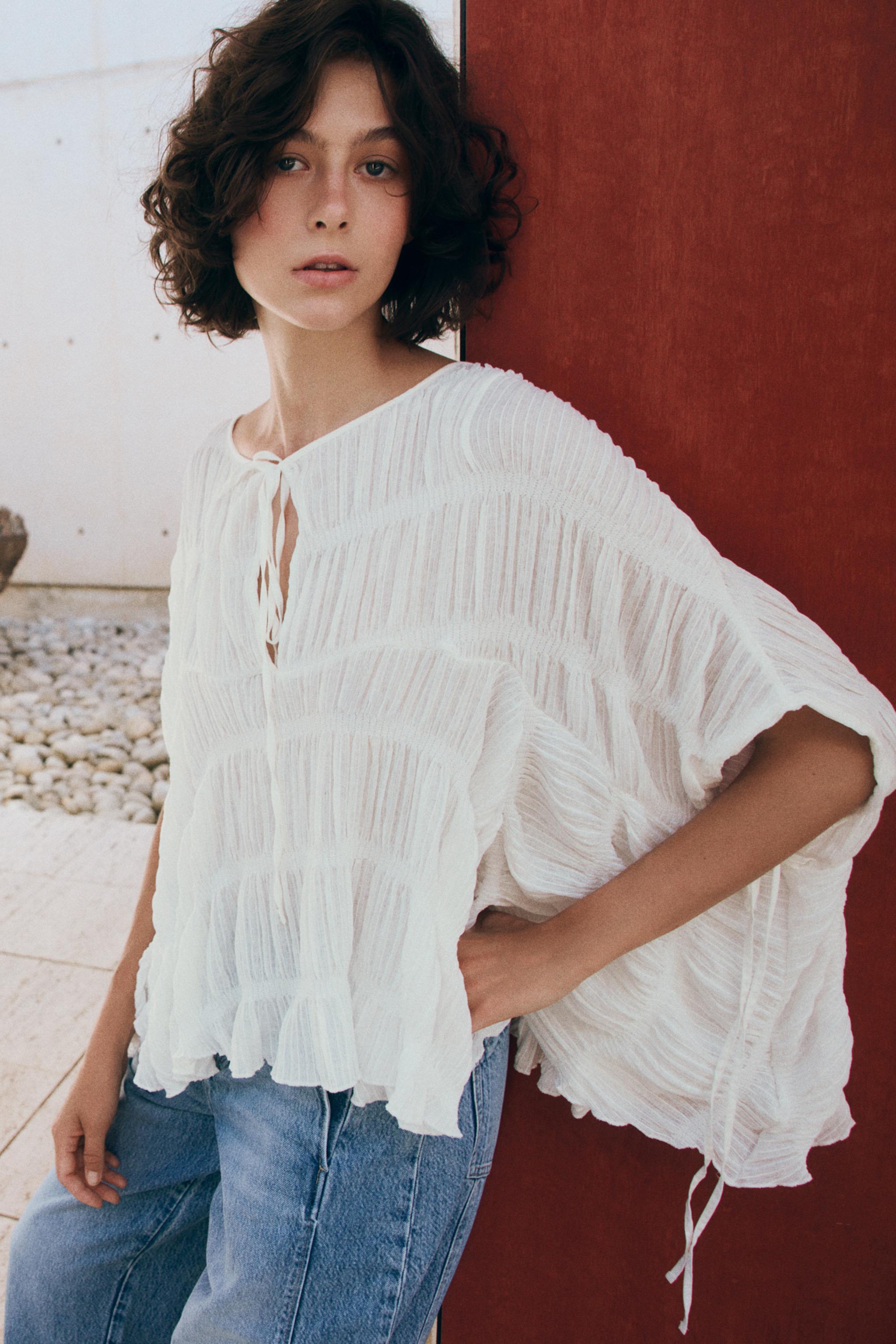 テクスチャーケープトップス - ホワイト | ZARA Japan / 日本