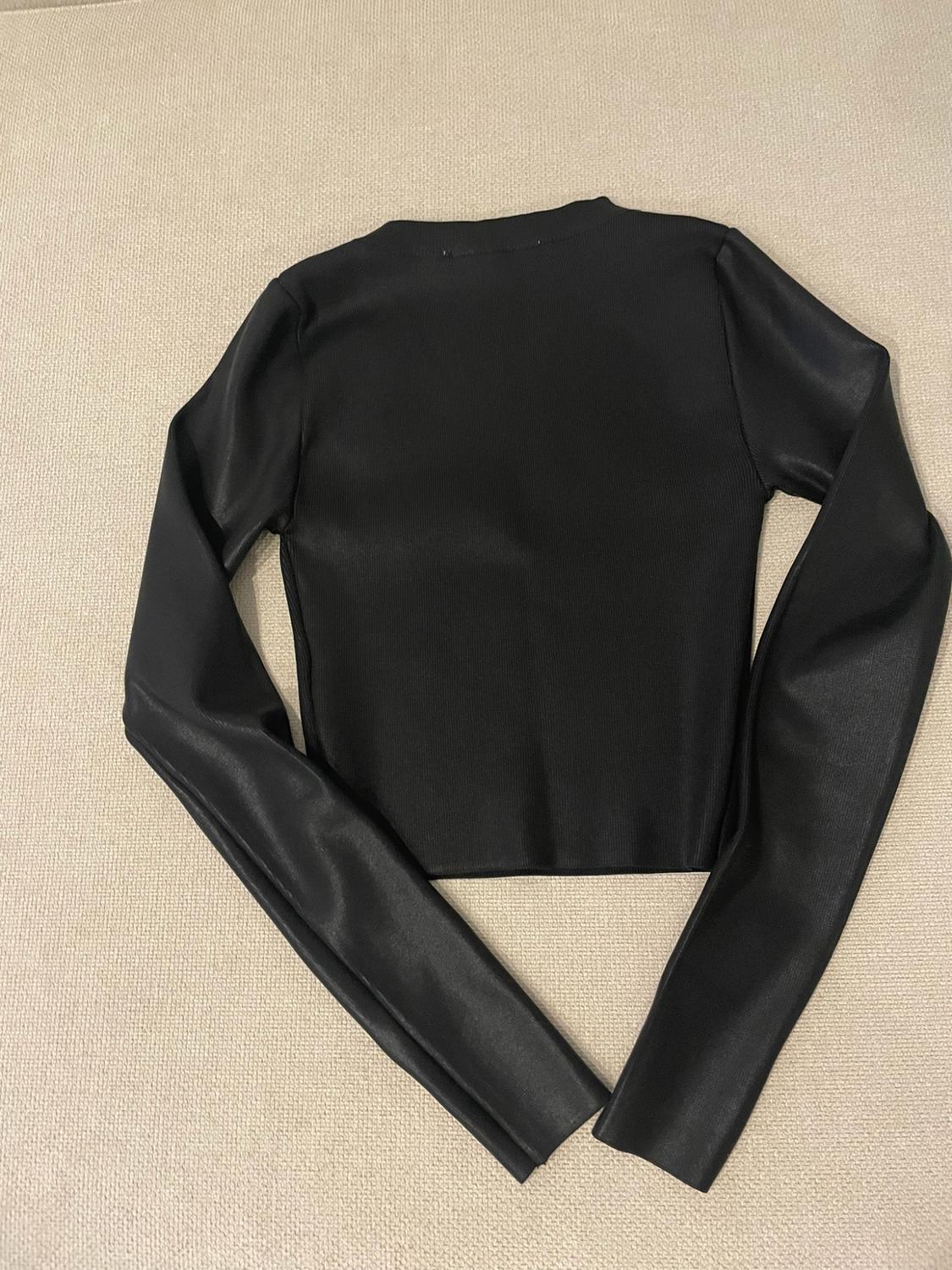ΠΛΕΚΤΟ ΤΟΠ CROP FOIL - Image 2