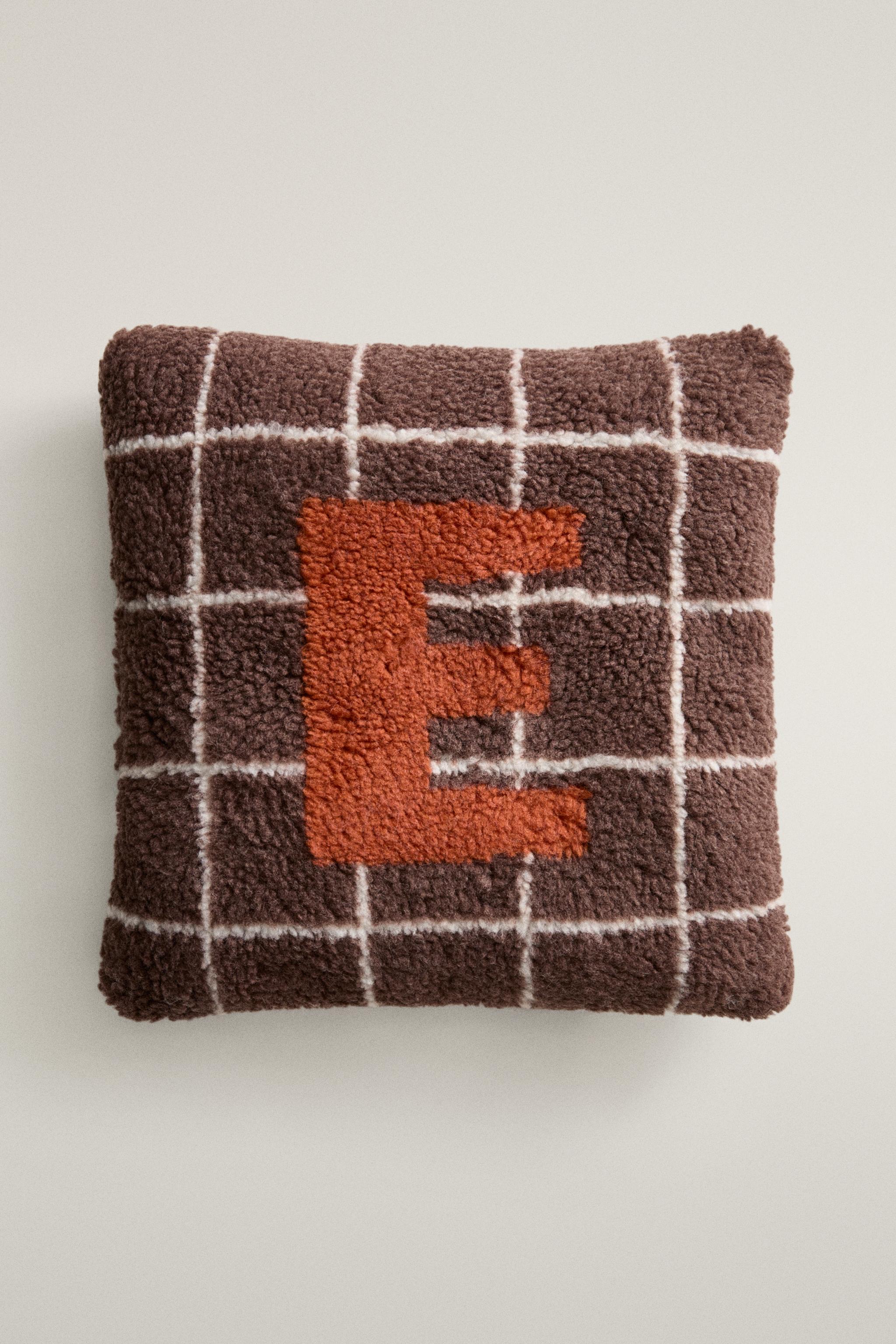 CHILDREN'S FAUX SHEARLING CUSHION WITH E — Brown