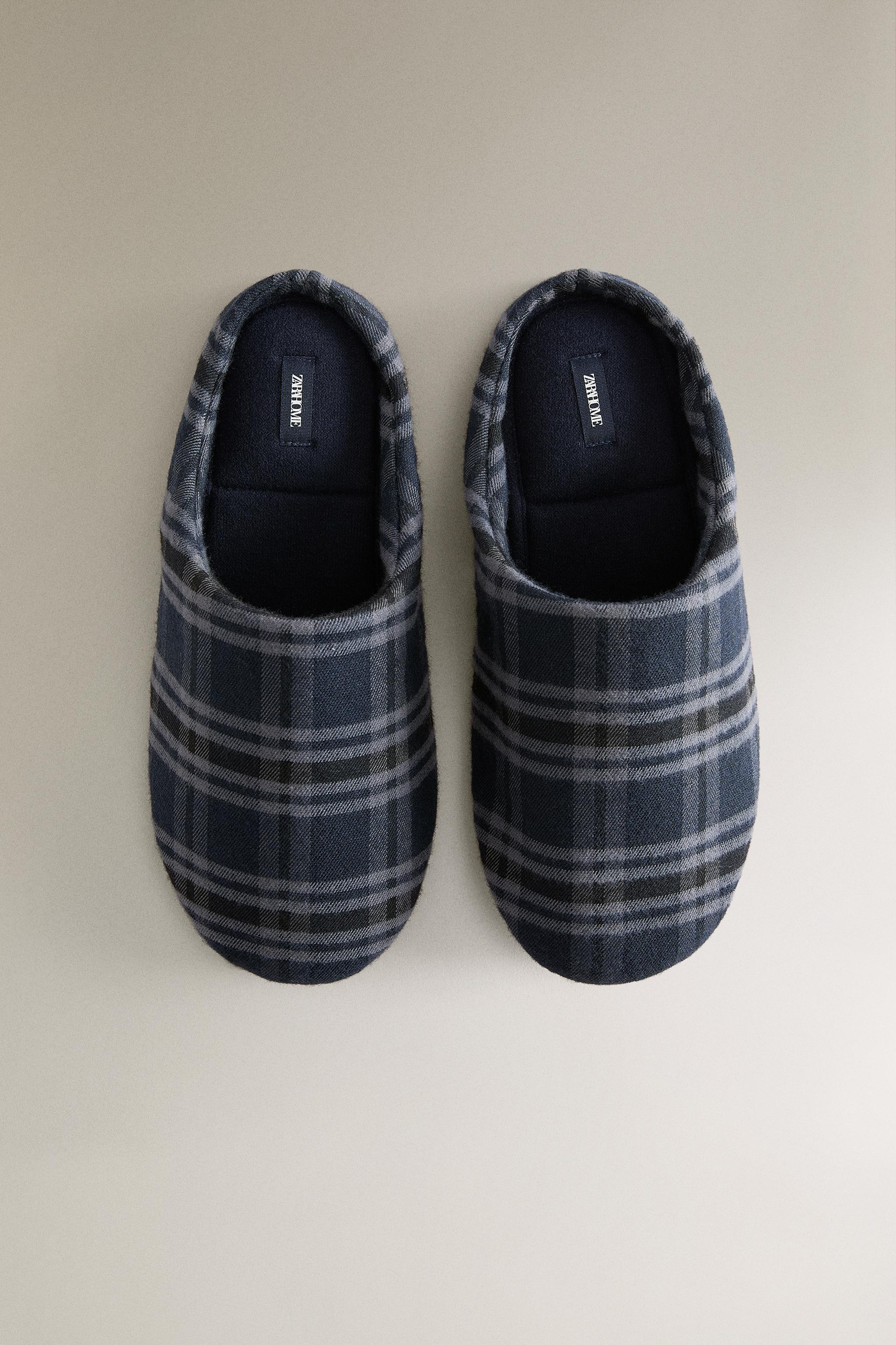 CHECK MULE SLIPPERS