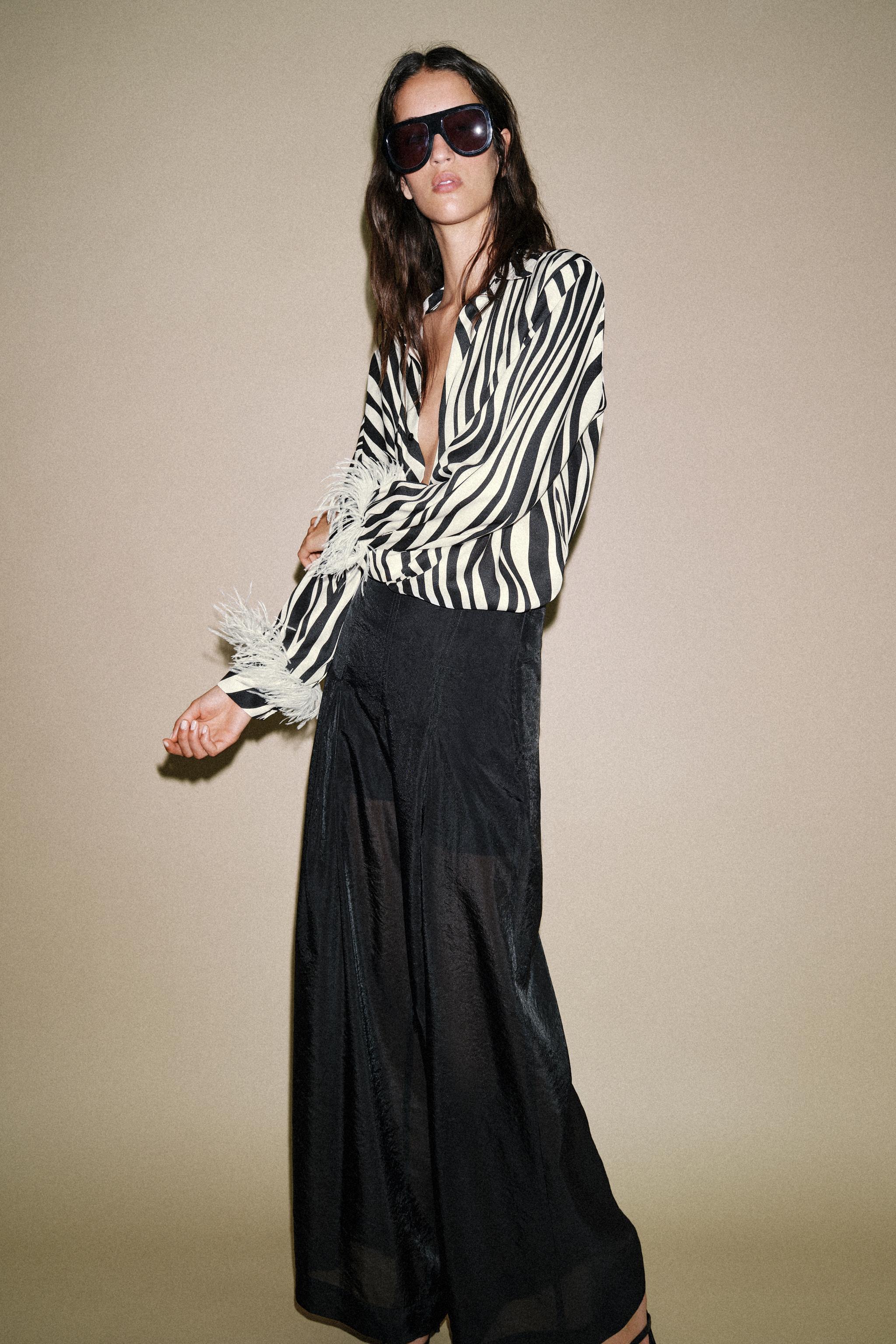 FEATHER ANIMAL PRINT SHIRT