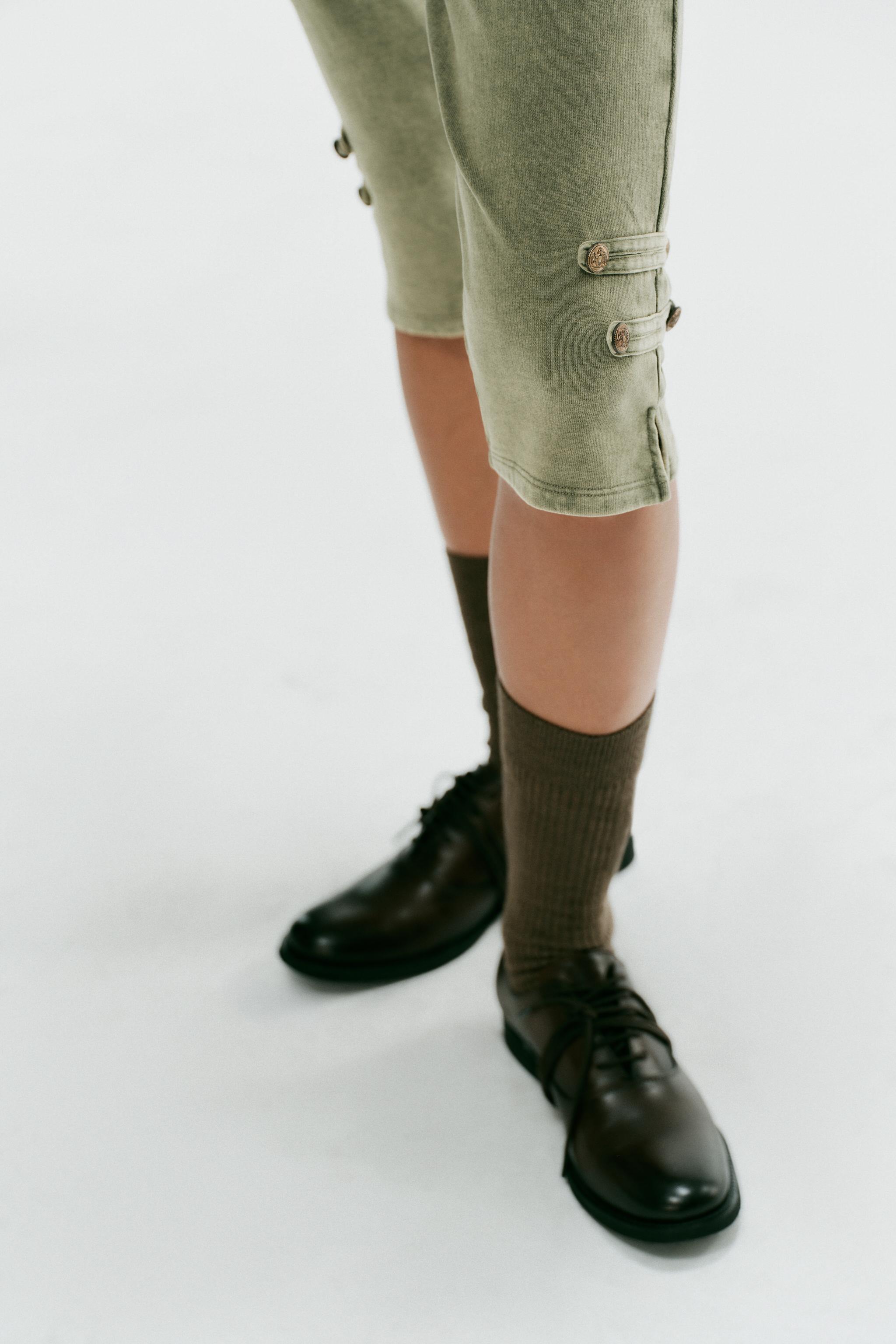 FROG FASTENING CAPRI PANTS