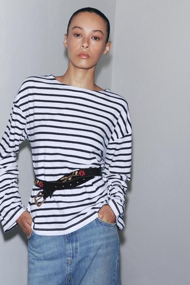 T-SHIRT À MANCHES LONGUES RAYÉ - Bleu / Blanc de Zara - Image 1