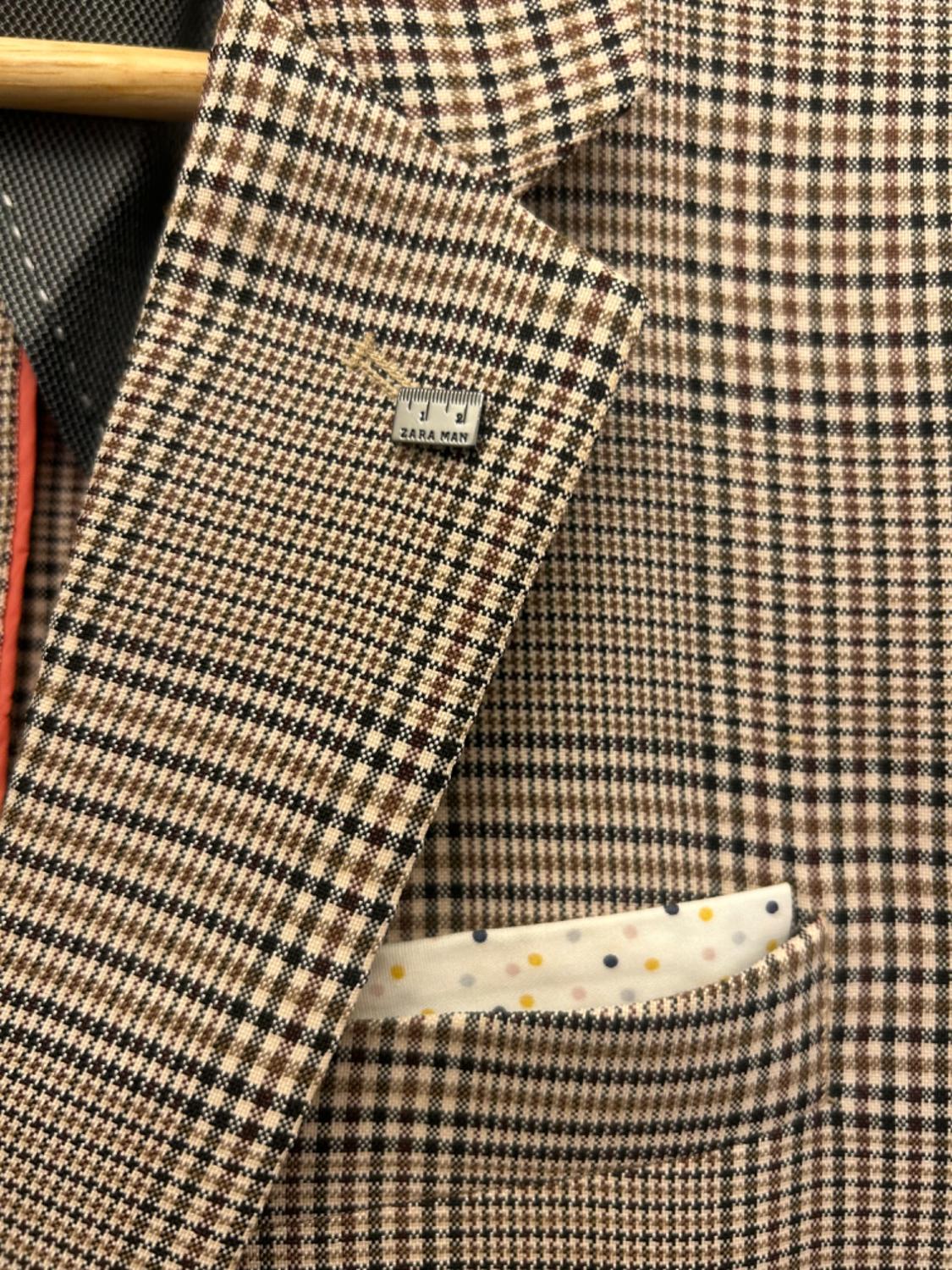 BEIGE CHECKED BLAZER - Image 3