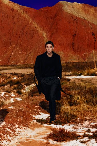 DOUBLE-BREASTED WOOL BLEND COAT WITH BELT - Black by Zara