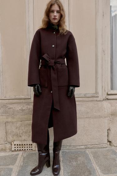 ДЛИННОЕ ПАЛЬТО С ПОЯСОМ — ЦВЕТ БУРГУНДСКОГО ВИНА от Zara
