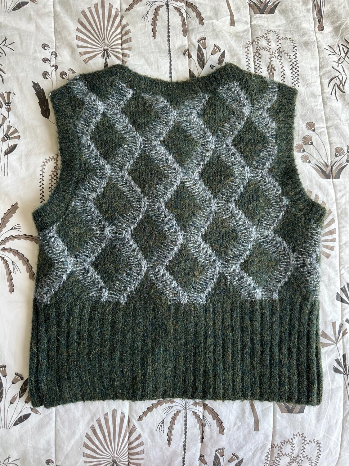 DIAMOND KNIT WAISTCOAT - Image 2