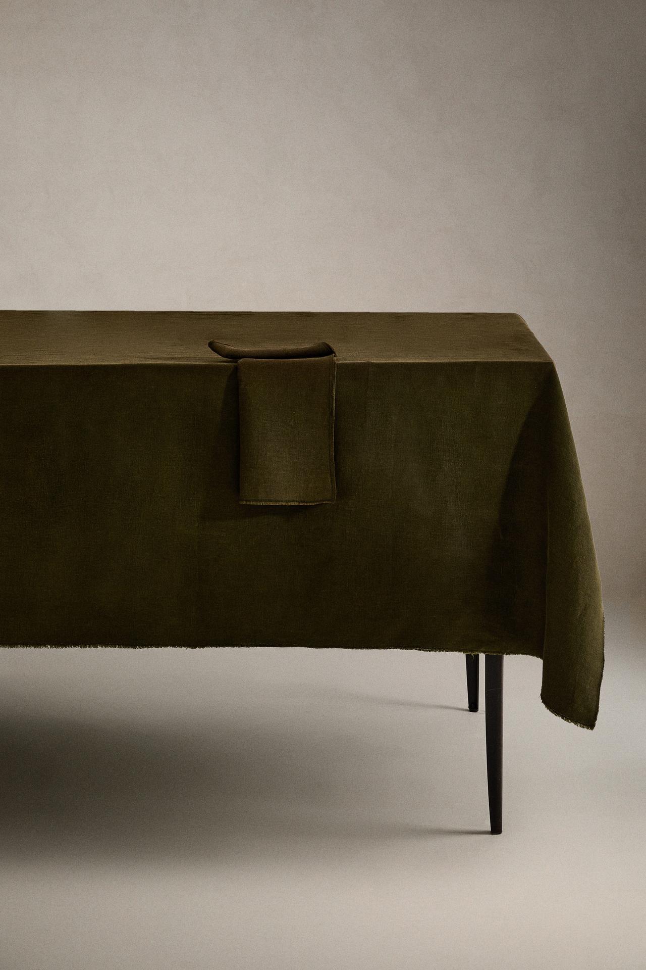 TABLECLOTH 01 — Khaki