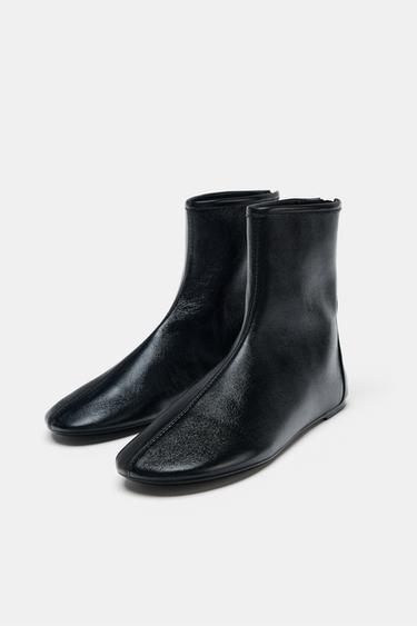 BOTTINES PLATES EN CUIR - Noir de Zara - Image 3