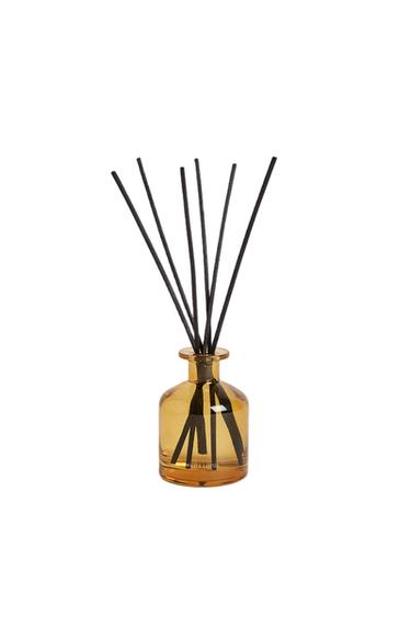 (250 ML) WHITE LOTUS REED DIFFUSERS - Intense red by Zara