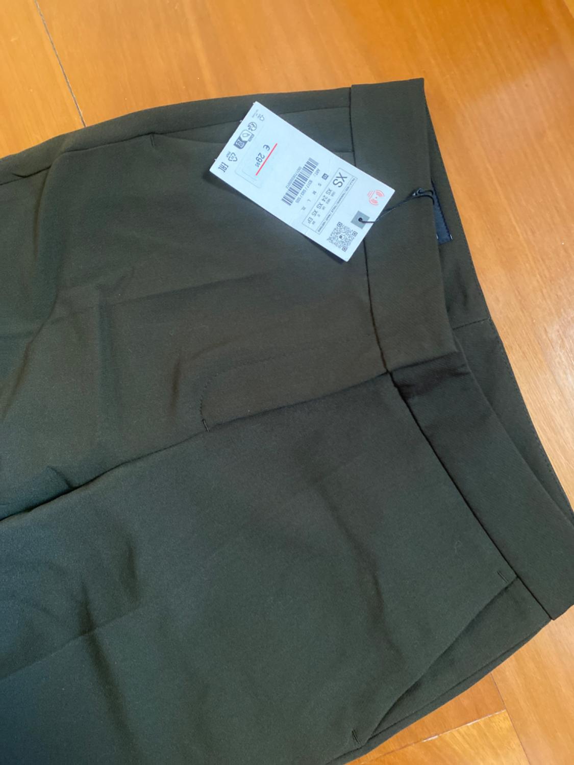 HIGH-WAISTED STRAIGHT CUT TROUSERS - Image 2