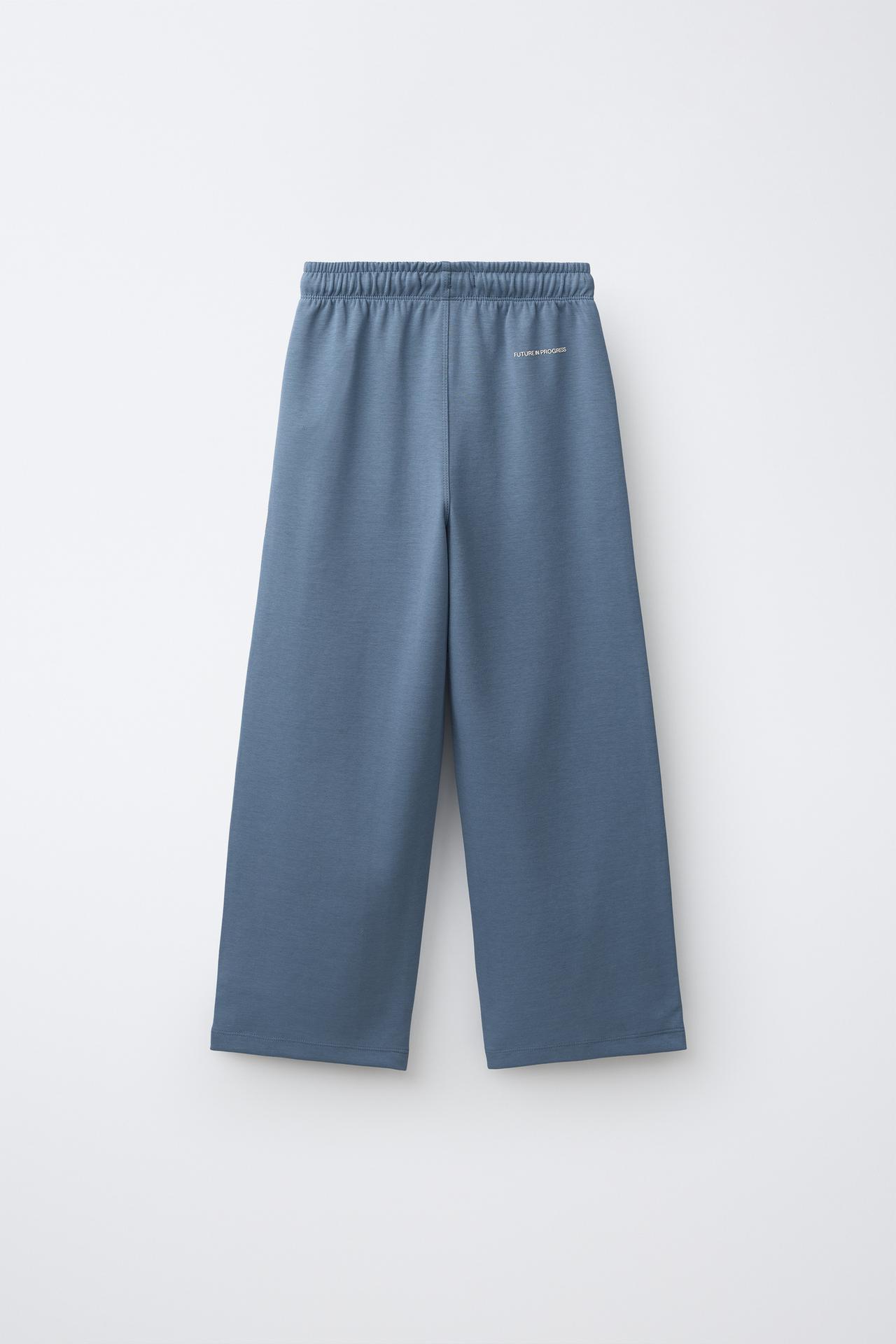 STRAIGHT INTERLOCK PLUSH PANTS — Pastel blue
