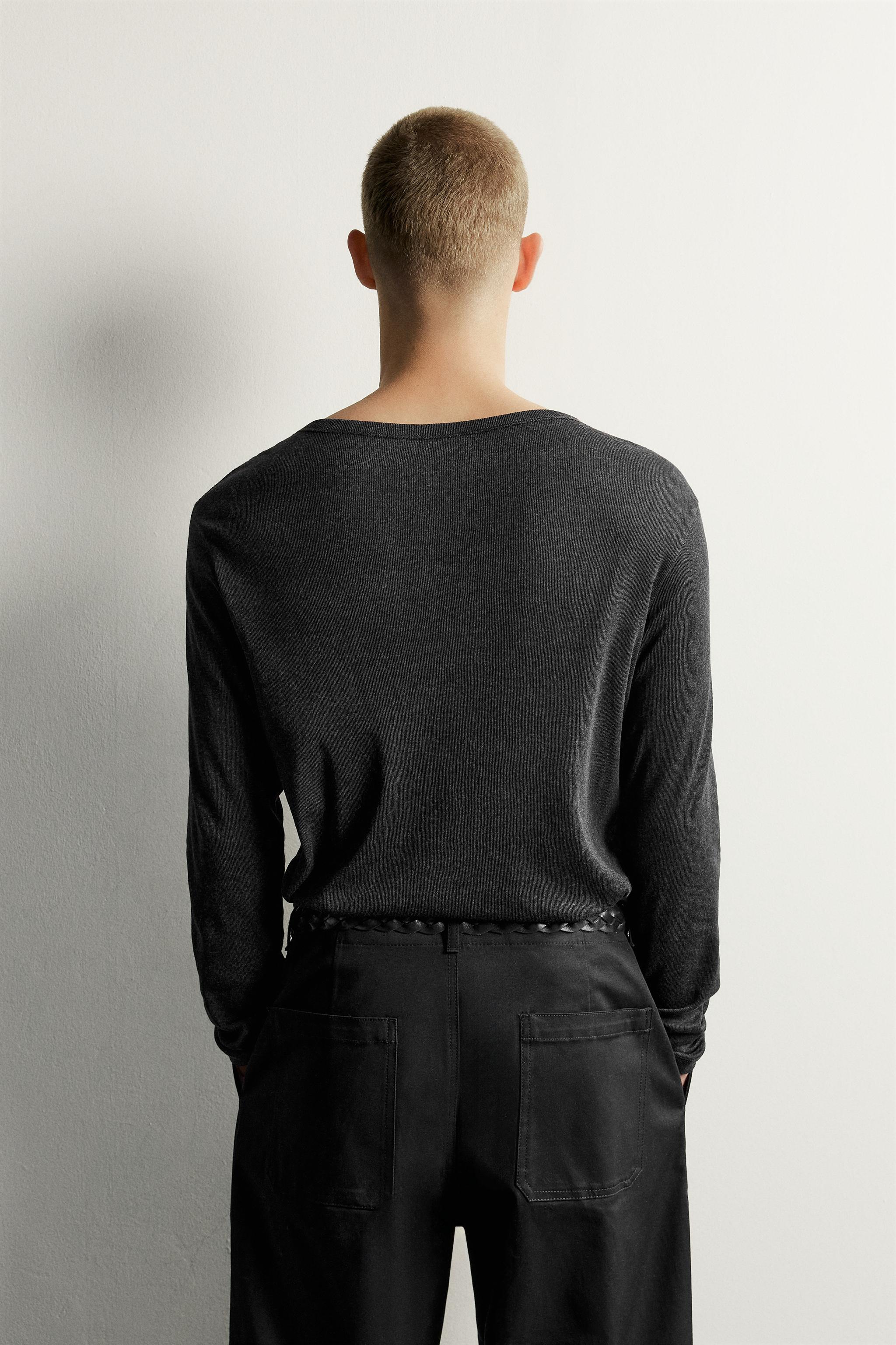LIGHTWEIGHT RELAXED FIT T-SHIRT