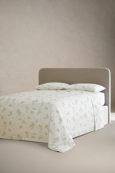 DRAP DE DESSUS TRÈFLES ET COCCINELLES - Blanc cassé de Zara - Image 1