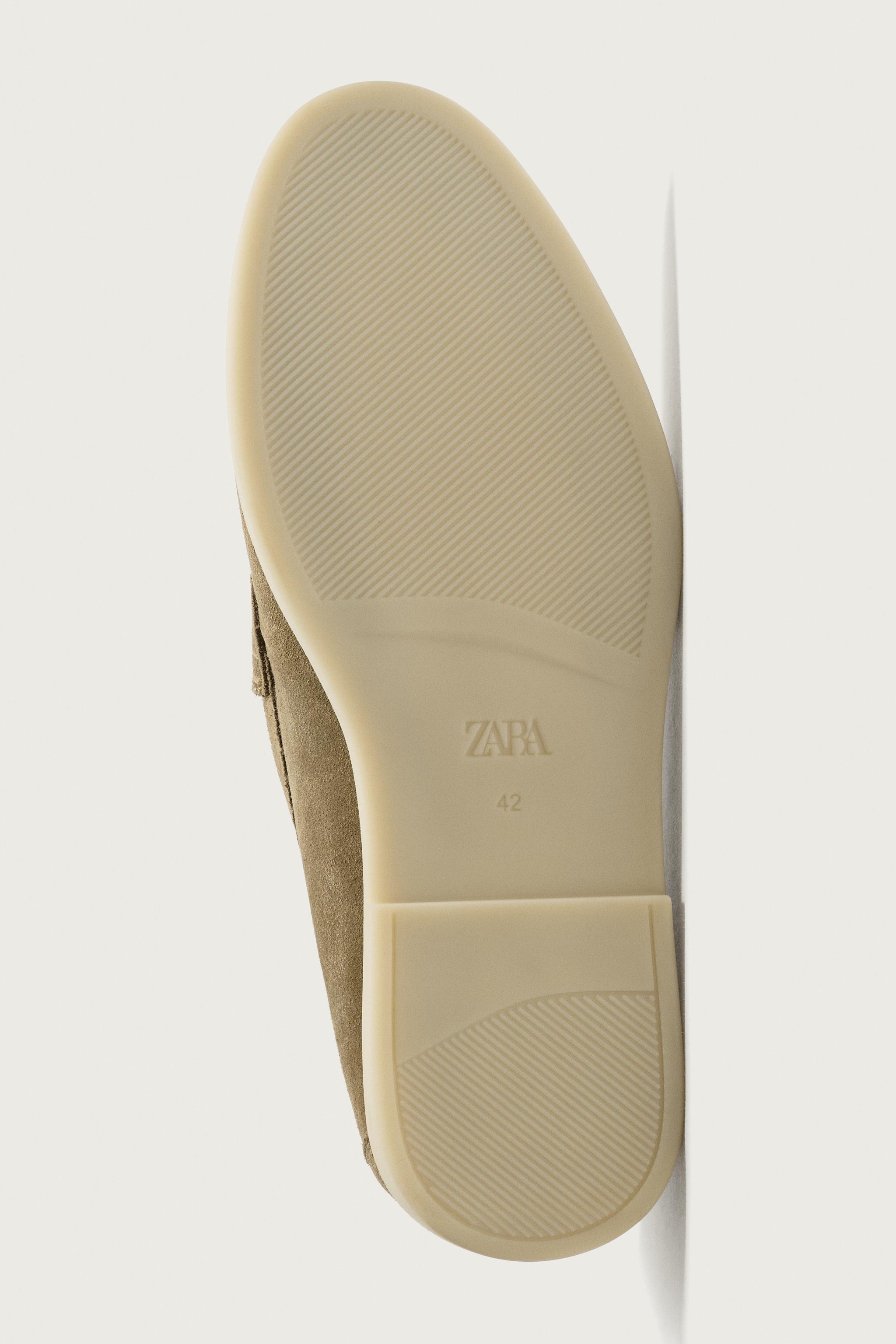 LEATHER LOAFERS
