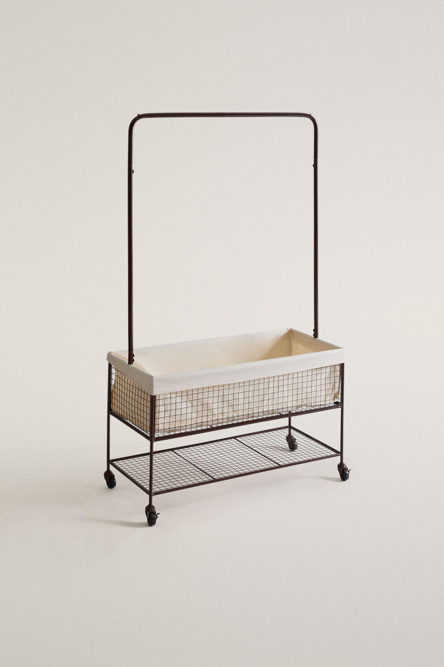 Детская куртка Zara Coat Rack with Wheels, цвет: Коричневый