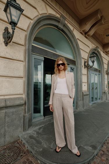 Blazer con pinzas de lino