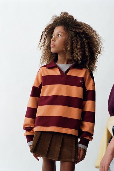 STRIPED POLO SWEATSHIRT WITH EMBROIDERED SLOGAN — Burgundy 2
