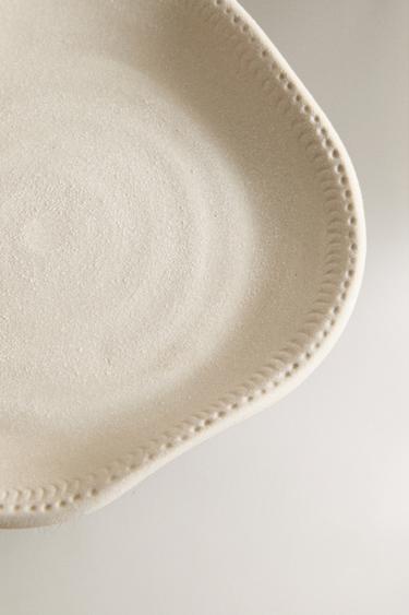 DECORATIVE IRREGULAR TRAY - Ecru by Zara - Image 2