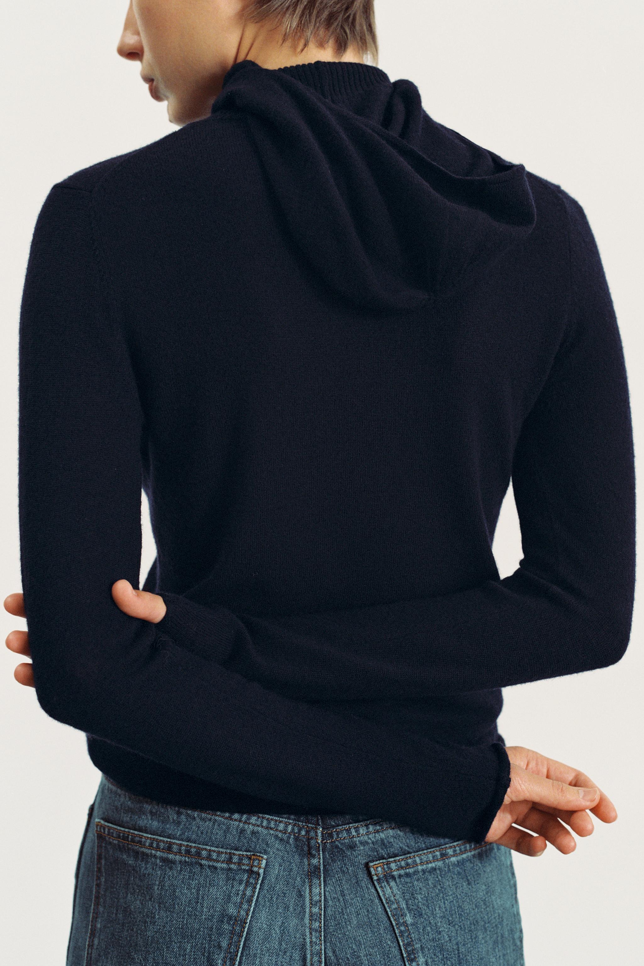 EXTRA-SOFT 100% WOOL hoodie SWEATER - thumbnail 5