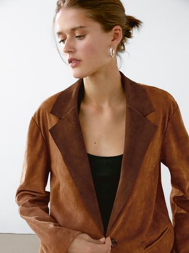 Americana fluida piel ante - Visón oscuro de Zara
