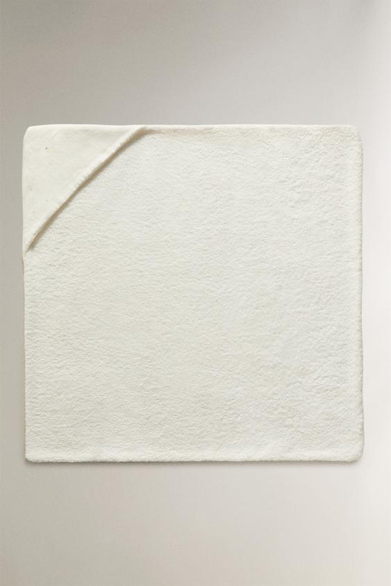 SERVIETTE DE BAIN À CAPUCHE BÉBÉ GAZE LAPINS - Écru de Zara - Image 2