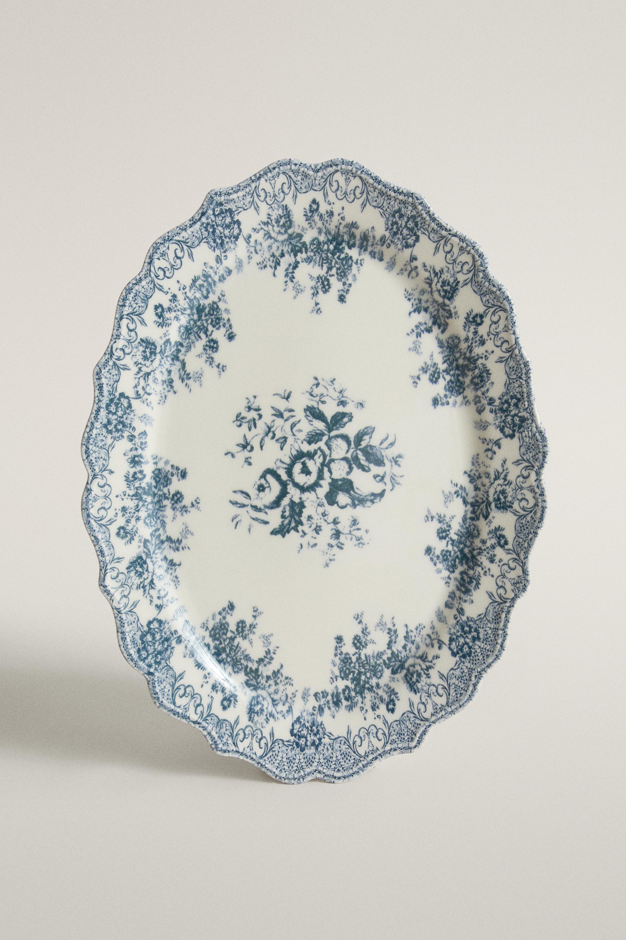 ZARA  27cm プレート 3枚 花柄 アンティーク風 ポルトガル製 FLORAL EARTHENWARE SERVING DISH - Blue | ZARA United States