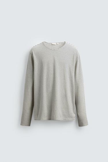 ЖАККАРДОВАЯ ФУТБОЛКА В ПОЛОСКУ — ЭКРЮ / ЧЕРНЫЙ от Zara