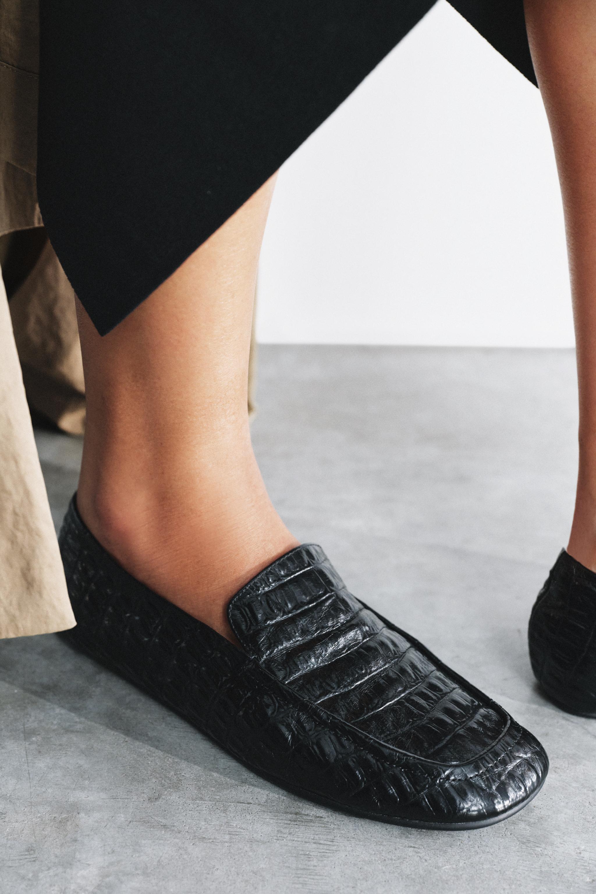 TEXTURED LEATHER LOAFERS LIMITED EDITION