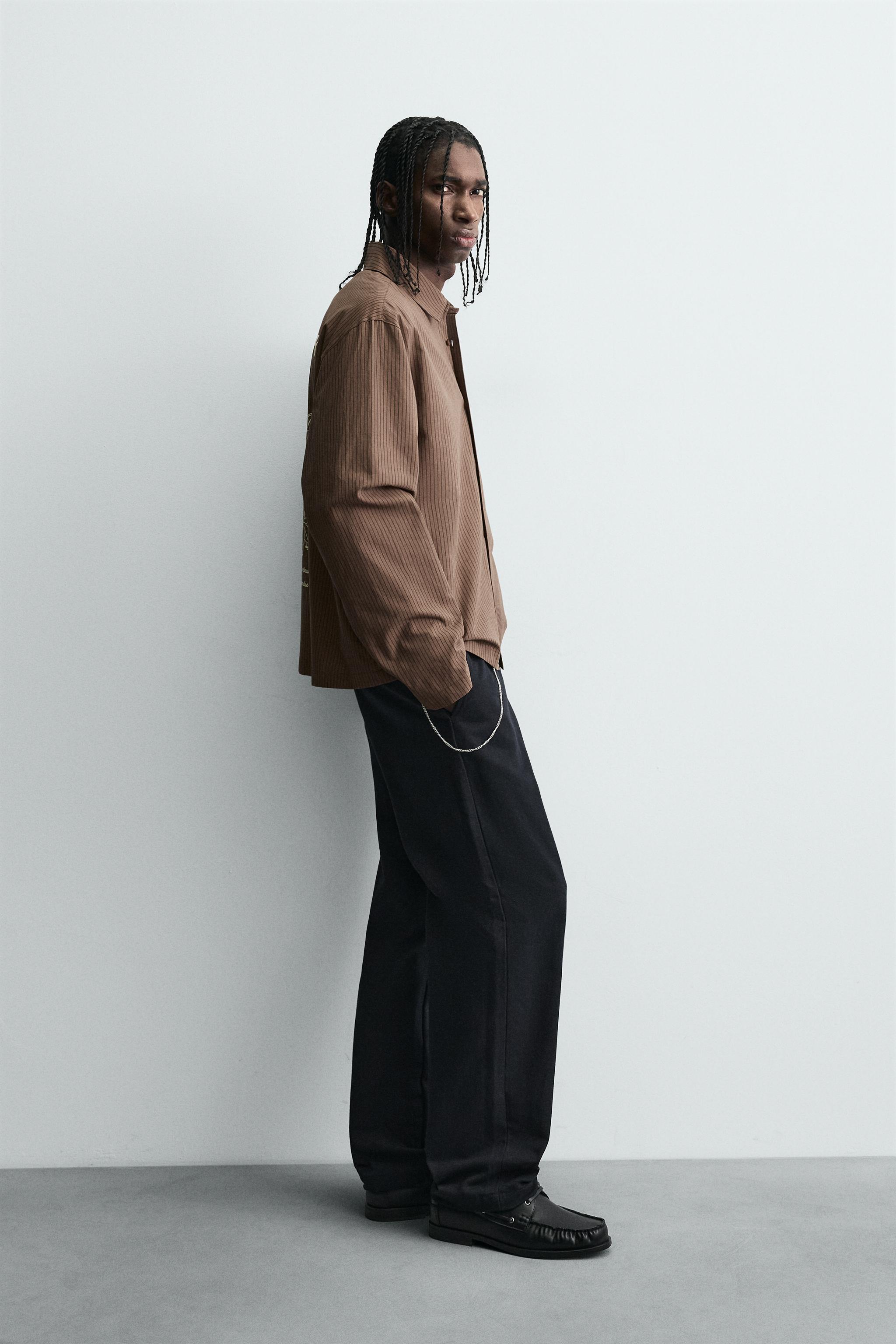 STRIPED GRAPHIC PRINT SHIRT