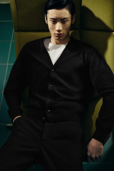 LIGHTWEIGHT TEXTURED CARDIGAN - Black by Zara - Image 0