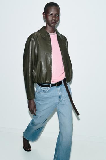 جاكيت بومبر بمظهر الجلد - كاكي الخاص بـ Zara - صورة 0