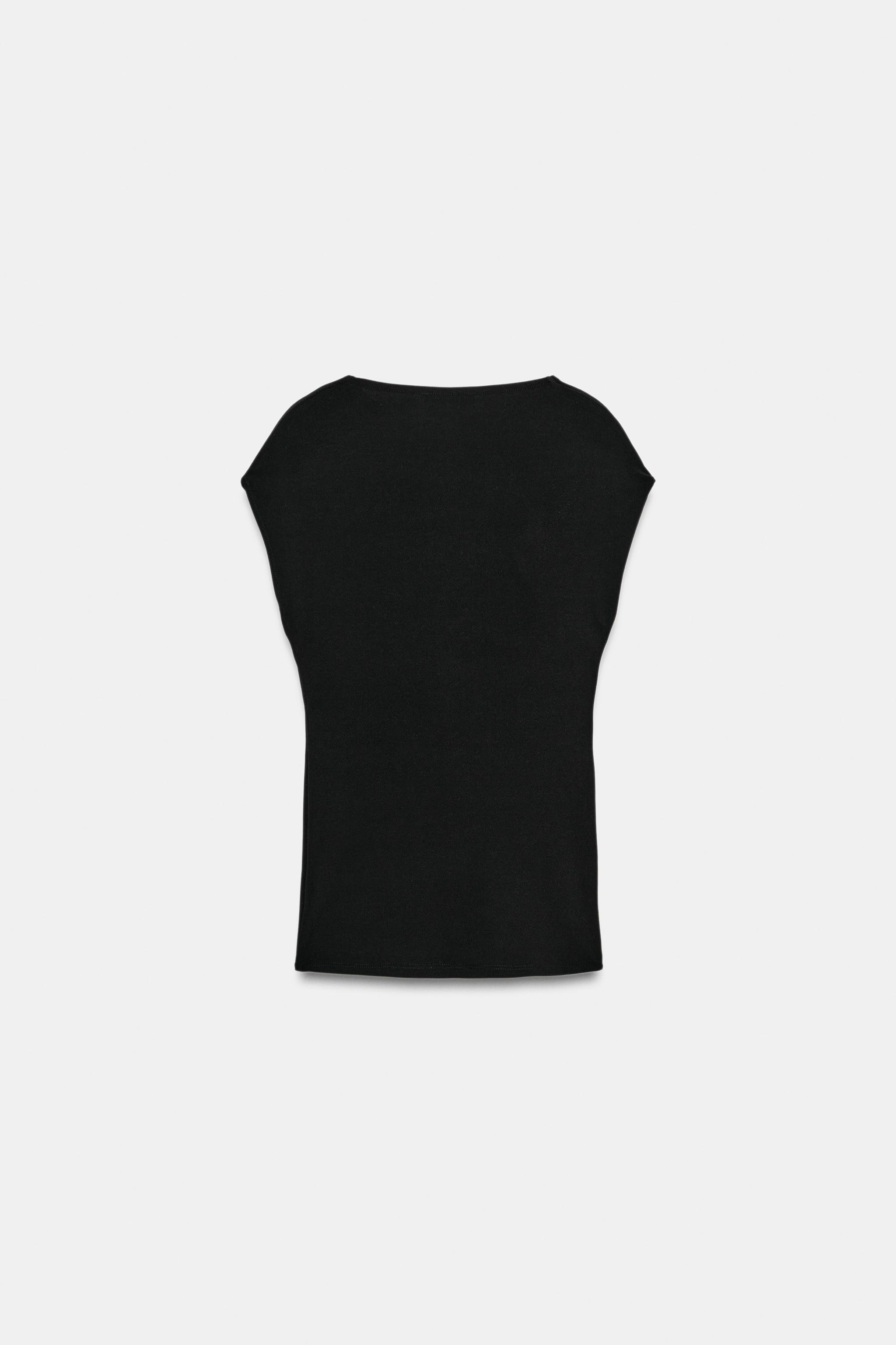 Zara METAL DETAYLI DRAPELİ TOP görsel 3