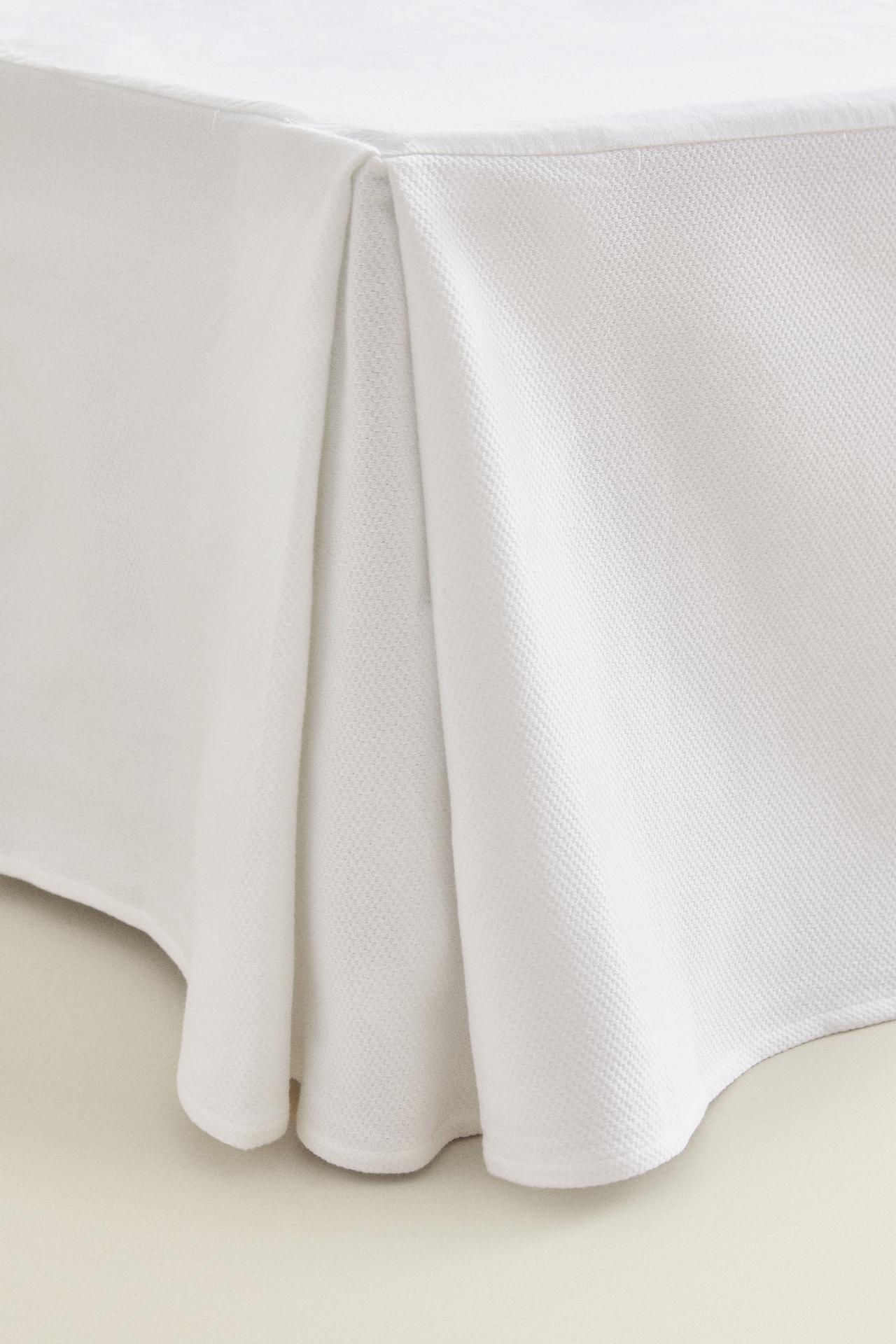 COTTON PIQUÉ BEDSKIRT — White
