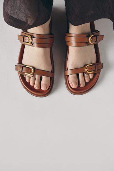 Zara BUCKLE FLAT SANDALS - Brown