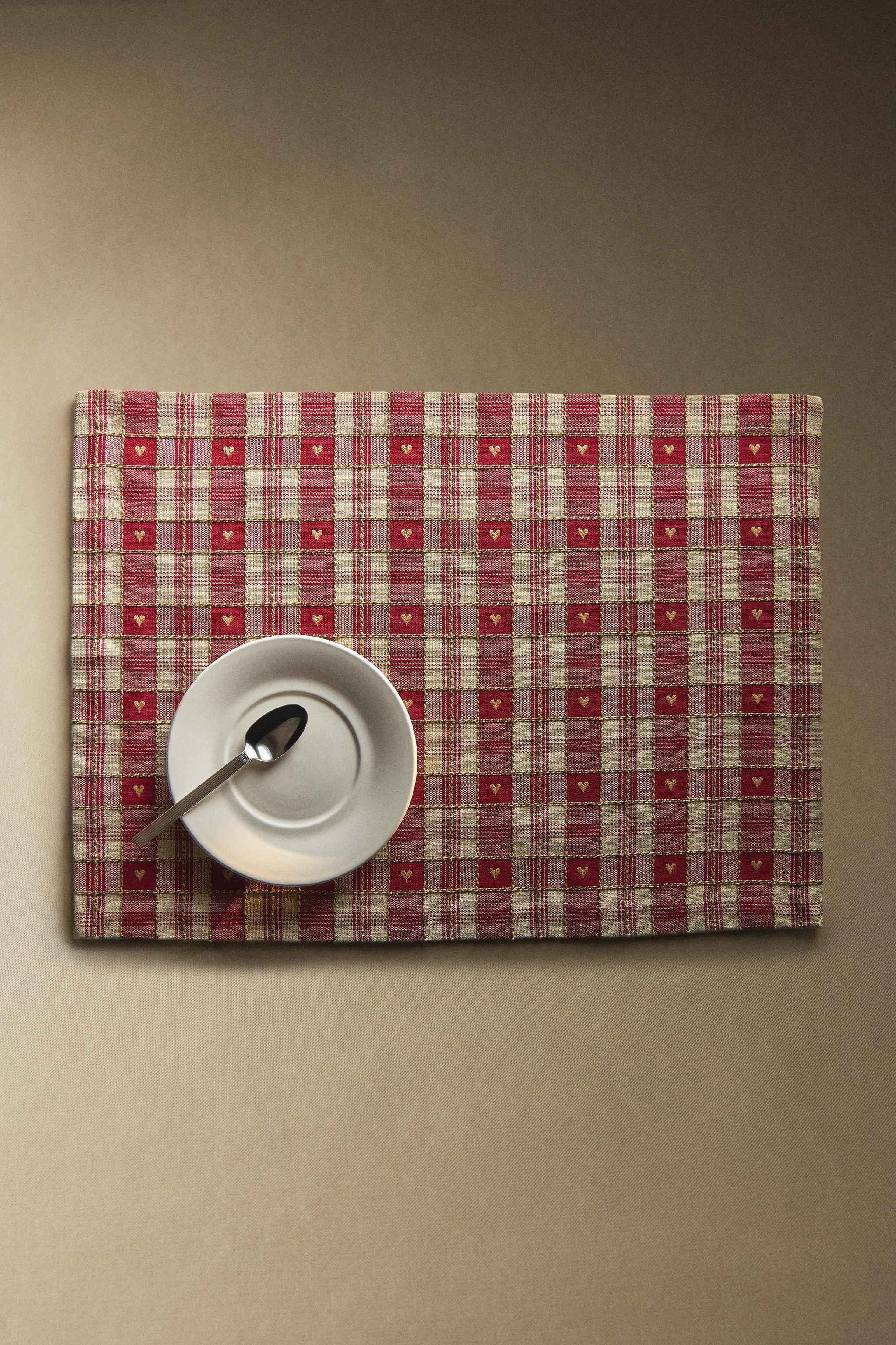 CHRISTMAS CHECK AND HEART COTTON PLACEMAT (PACK OF 2)