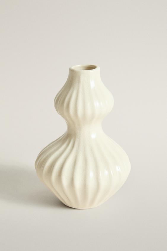 Zara SMALL STRIPED GLAZED CERAMIC VASE - Cream - Image 0
