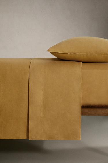 WASHED LINEN DUVET COVER (140 GxM²) - Mustard by Zara - Image 2